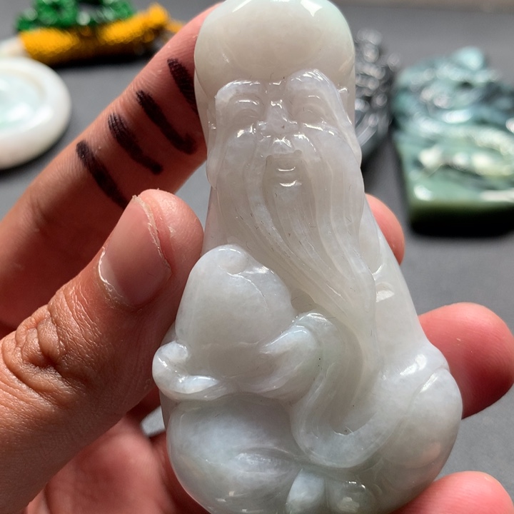 翡翠未镶嵌颈饰保真天然a货翡翠