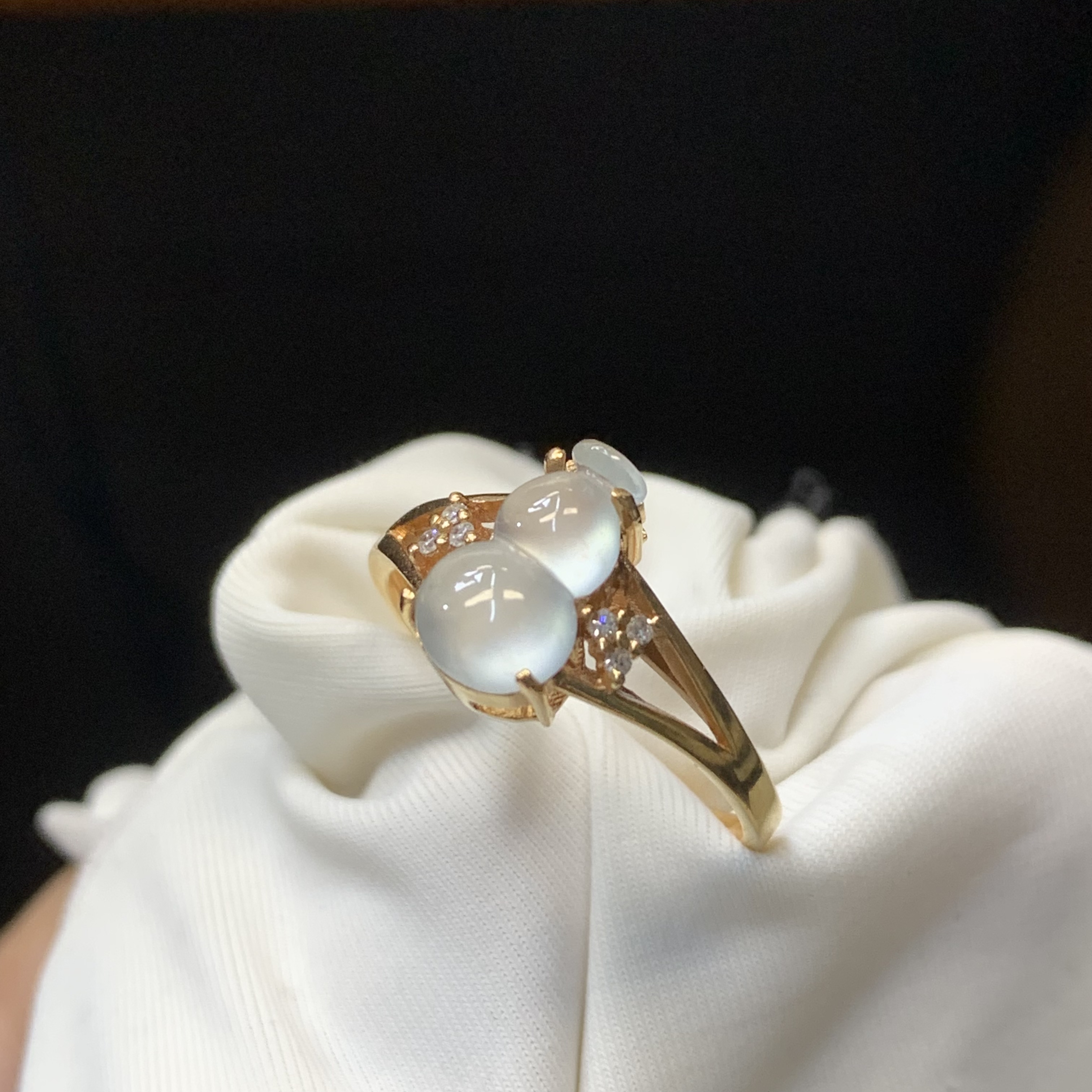 【金鑫】冰葫芦翡翠戒指*18k玻璃种起光翡翠葫芦戒指缅翡A货饱满