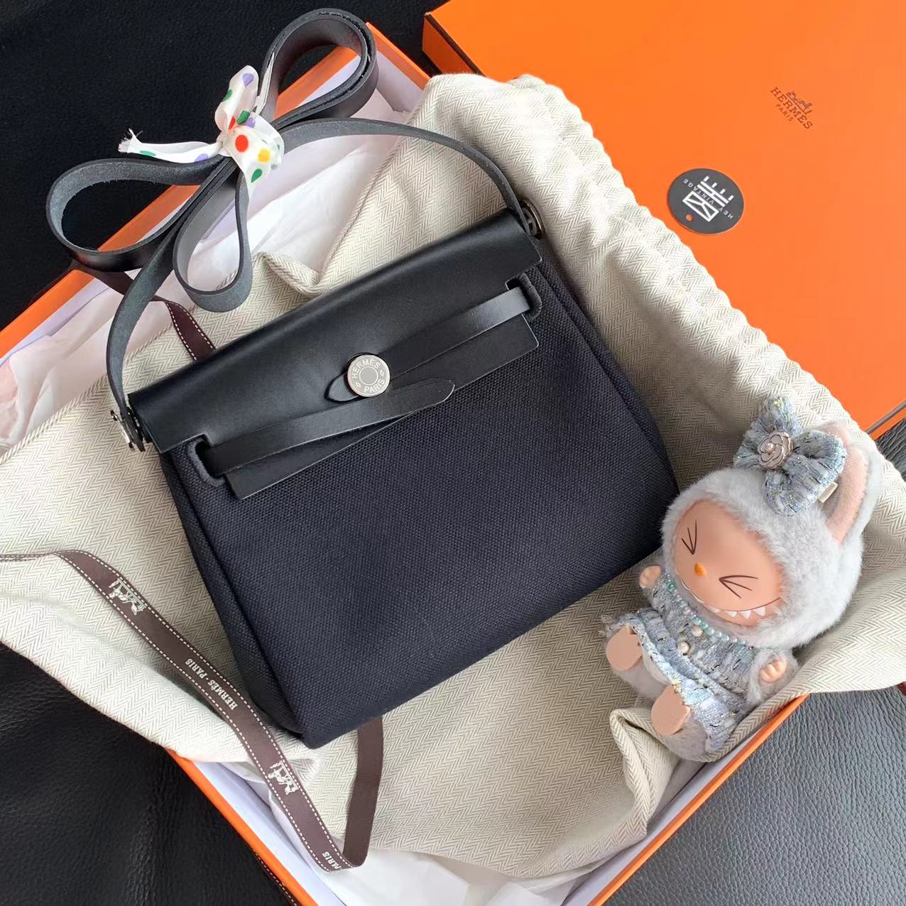 未使用 Hermes/爱马仕 黑银herbag包 mini 14499944
