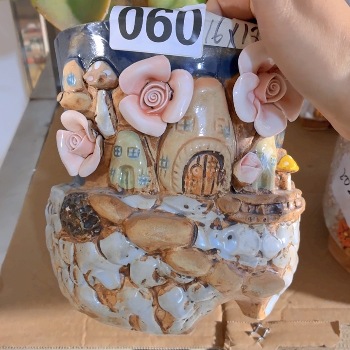 多肉花盆满15包邮