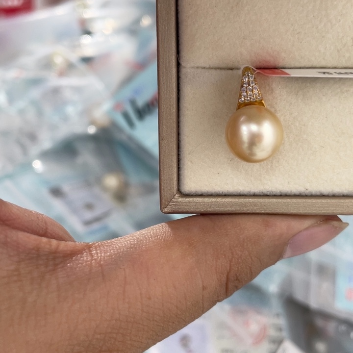 银S925镶嵌海水珍珠颈饰