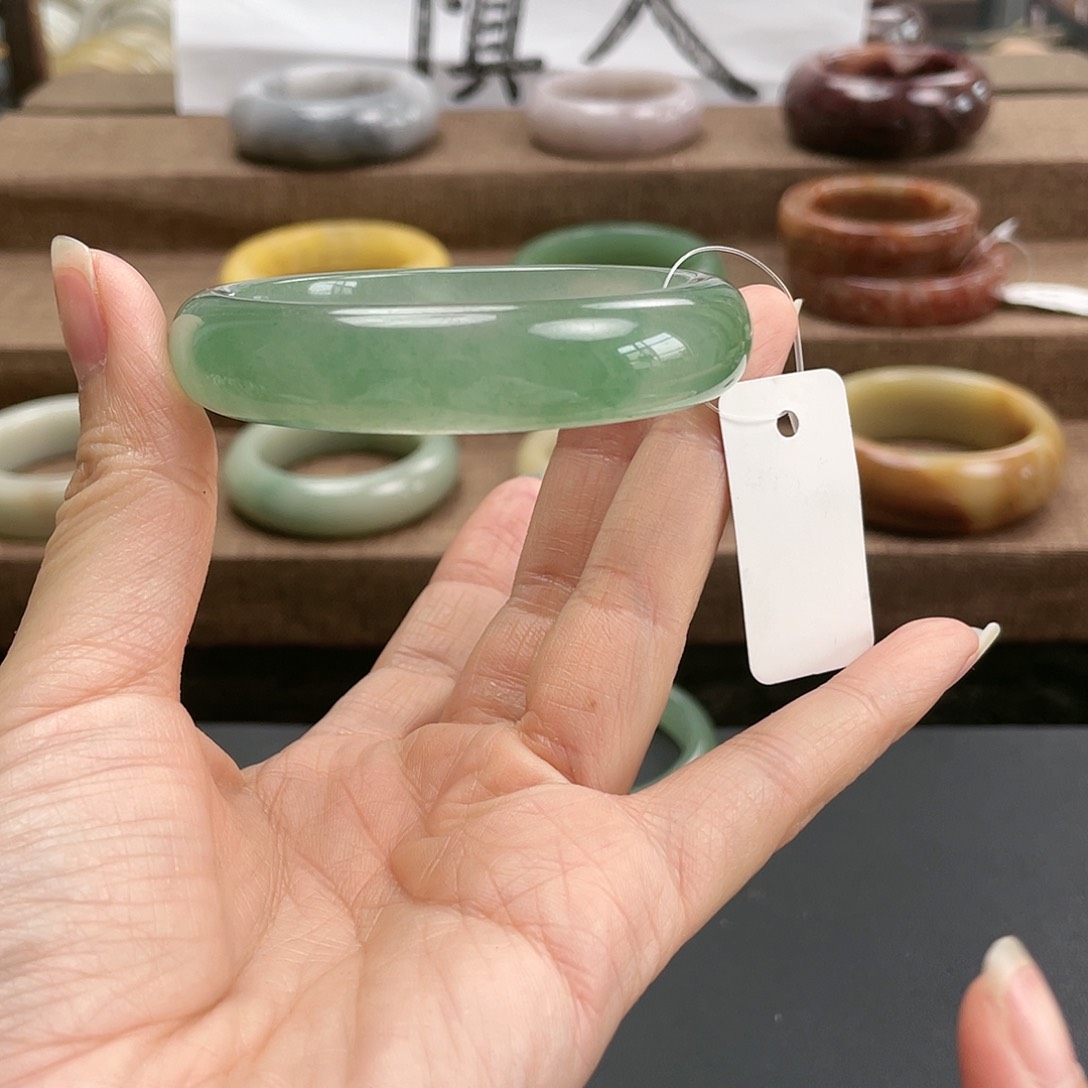 石英质玉珠宝奇石未镶嵌f**h