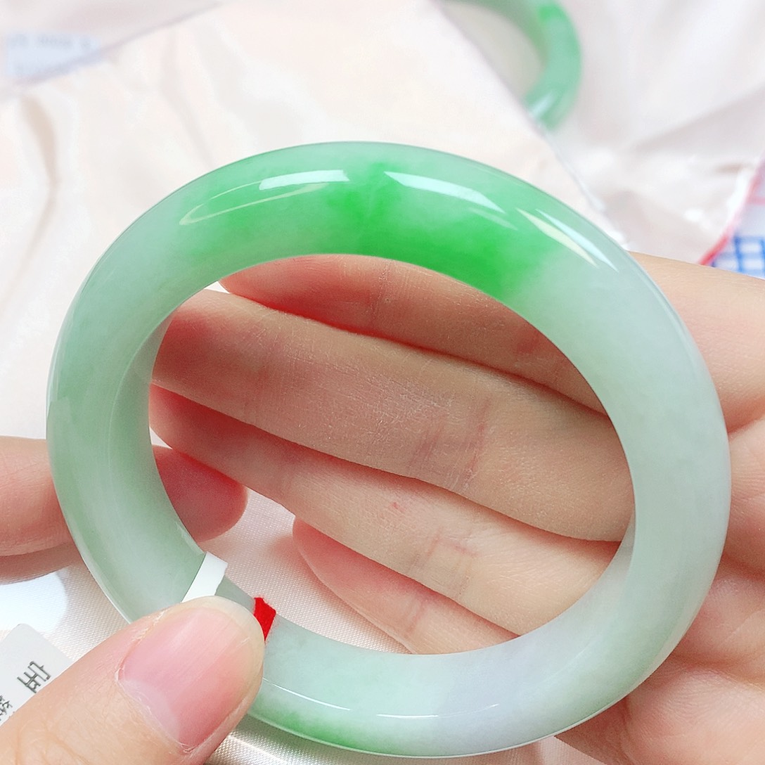 未镶嵌手镯翡翠抖音567