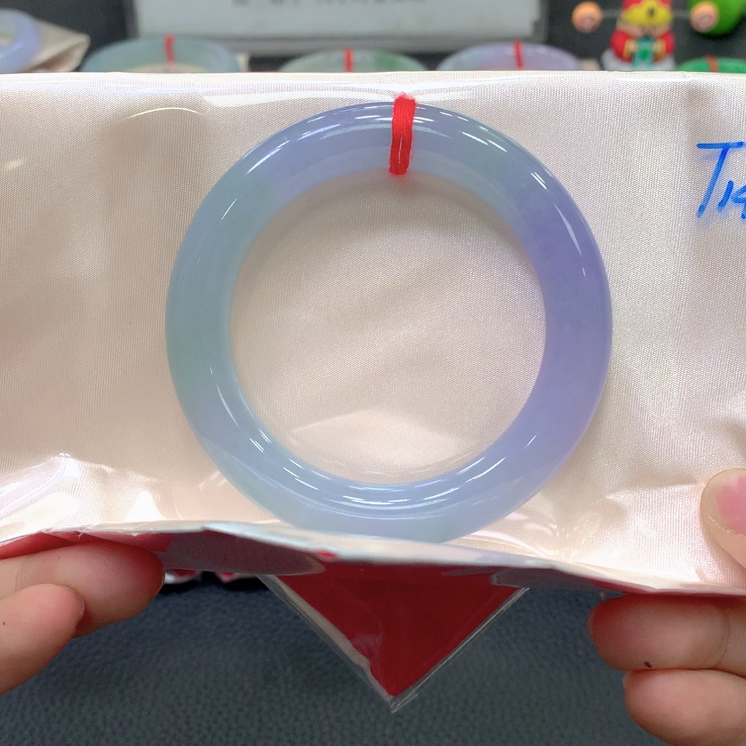 翡翠未镶嵌手镯53圆