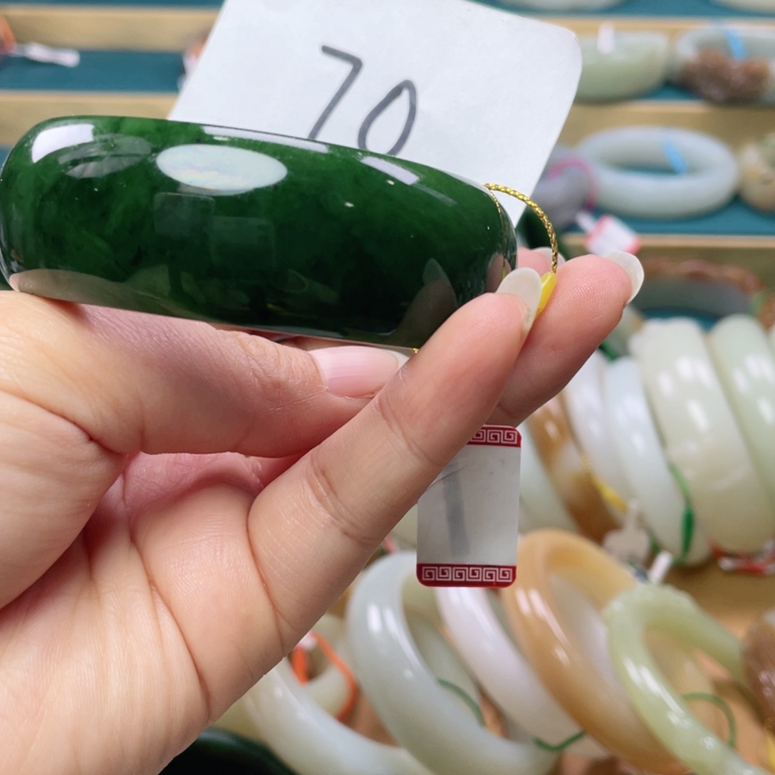 未镶嵌手镯和田玉圈口57