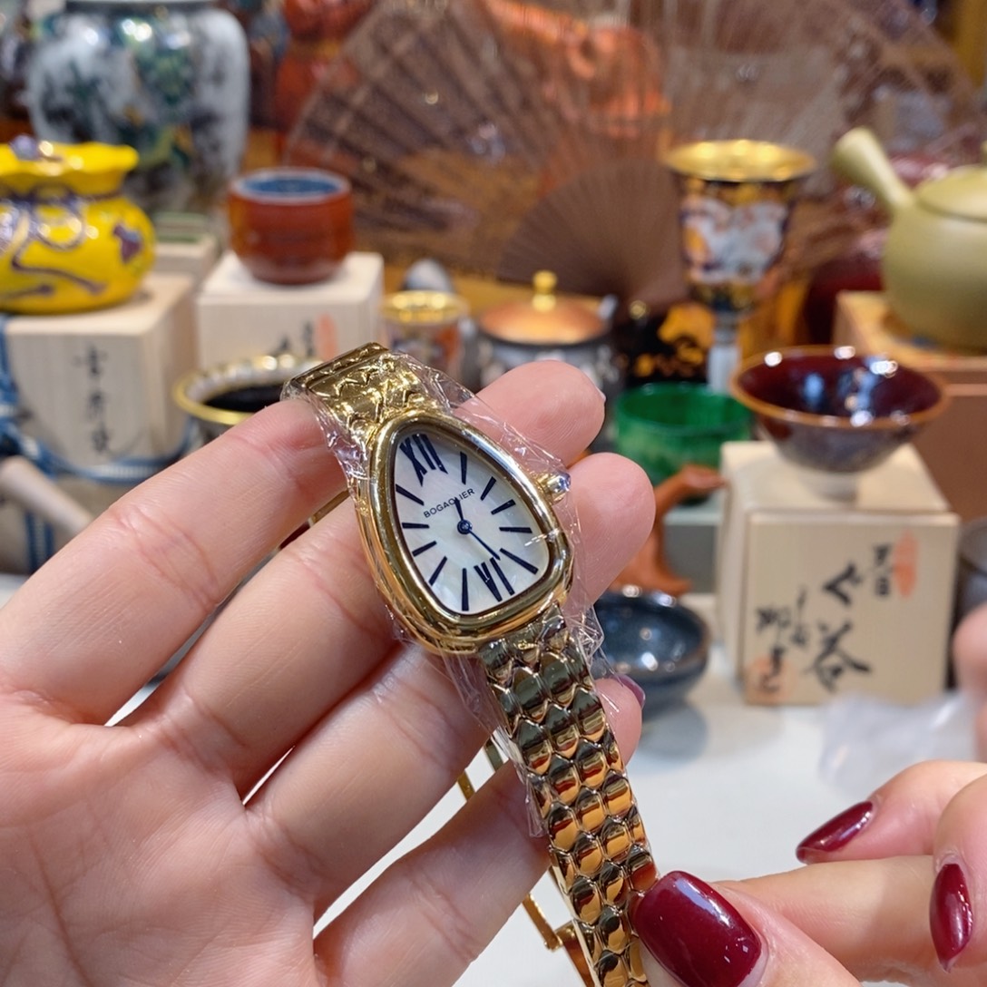 精钢小牛皮（革）精钢石英机芯