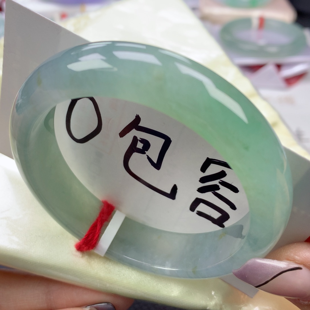 翡翠手镯未镶嵌54.8正
