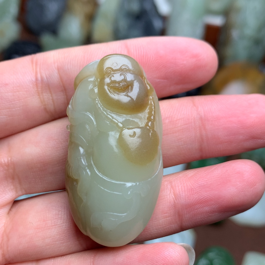 和田玉挂件未镶嵌