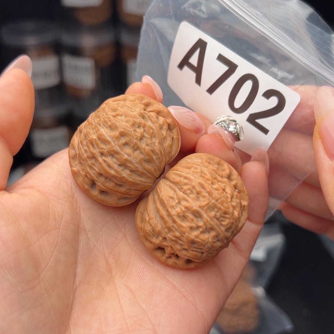 文玩核桃吊坠铁锤38全品