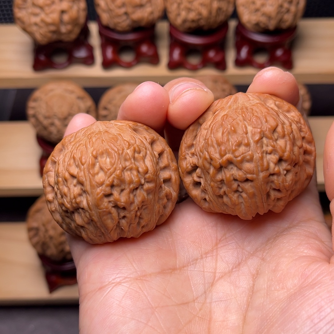 吊坠文玩核桃泥鳅背