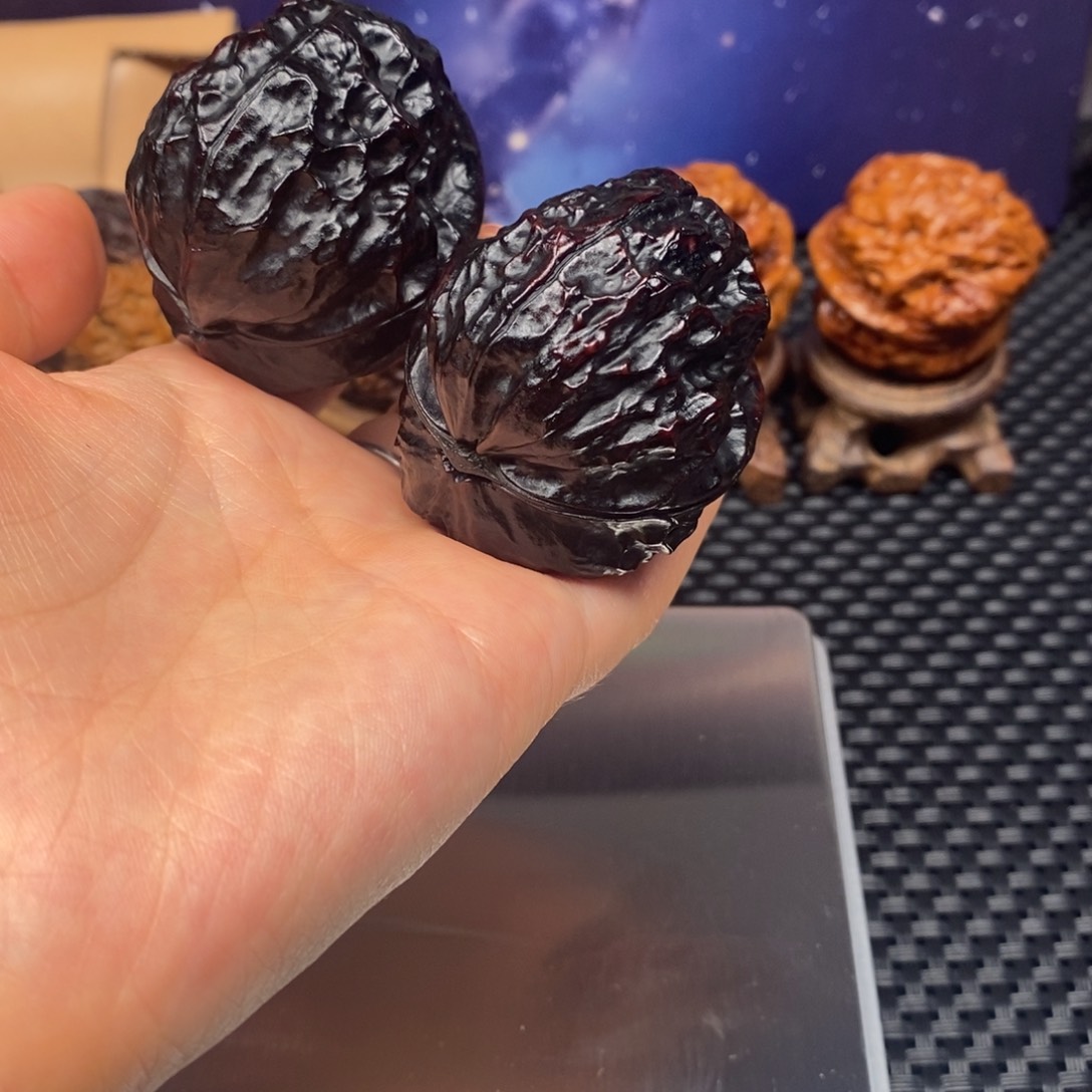 鹅***鹅把件文玩核桃友情价黑武士