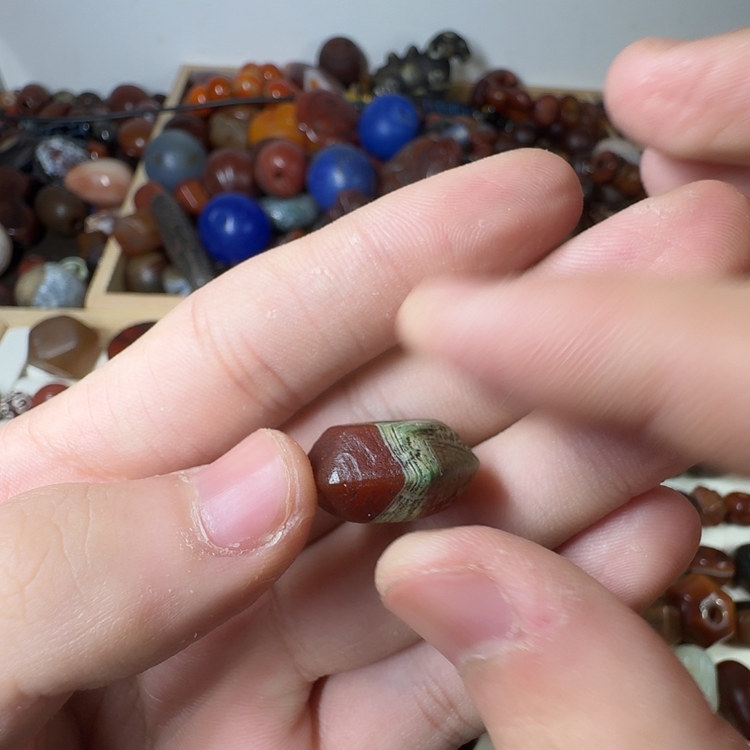 玛瑙/玉髓未镶嵌纯天然玛瑙珠子
