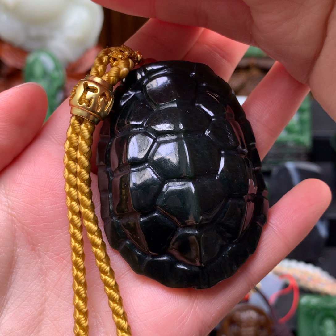 和田玉手把件未镶嵌