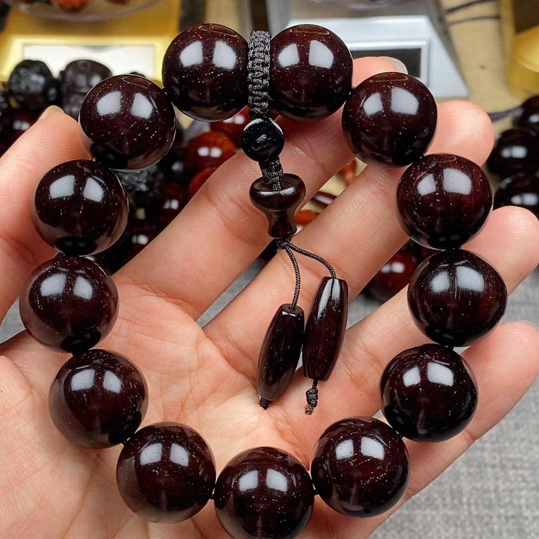 檀香紫檀（小叶紫檀）1.8多星