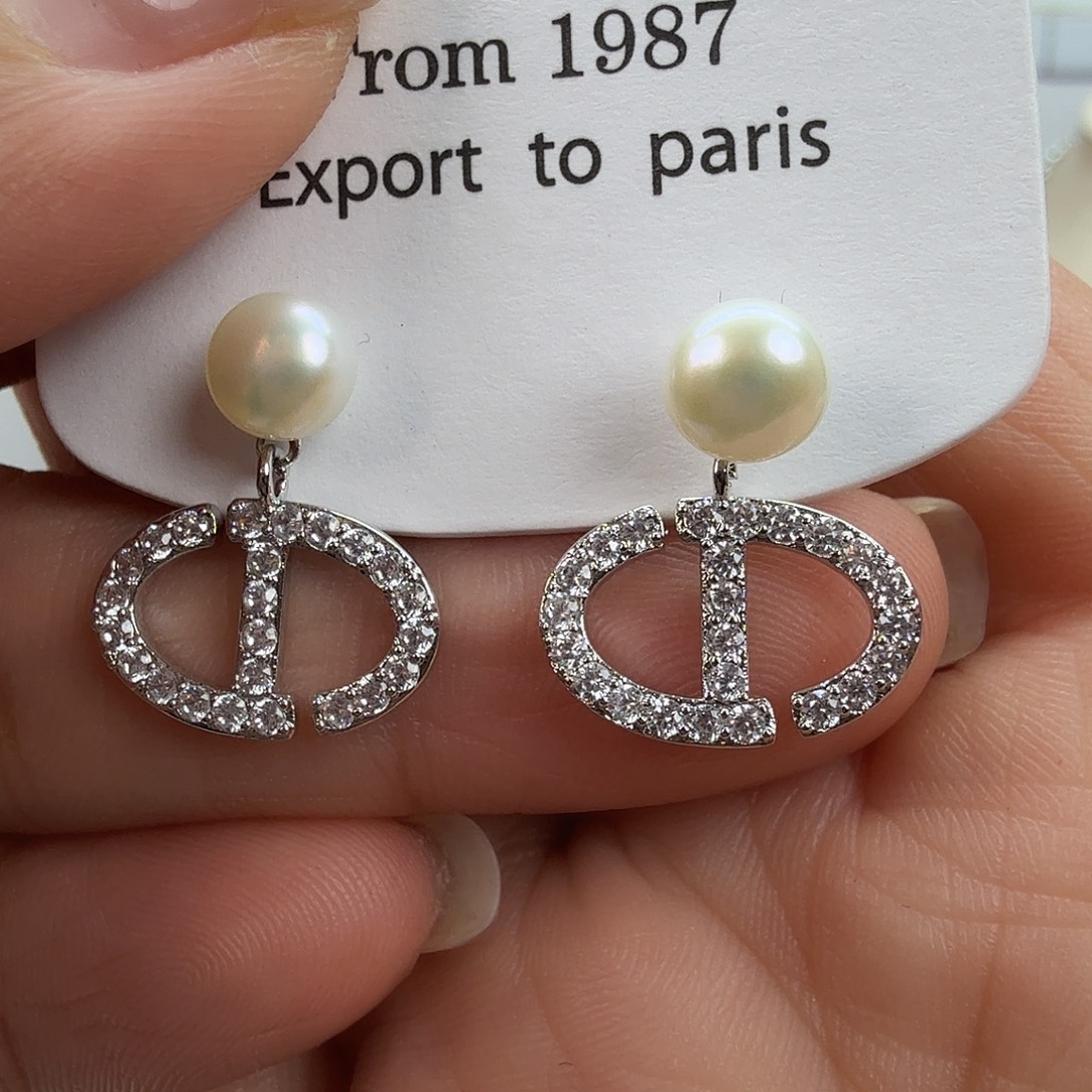 未镶嵌淡水珍珠颈饰