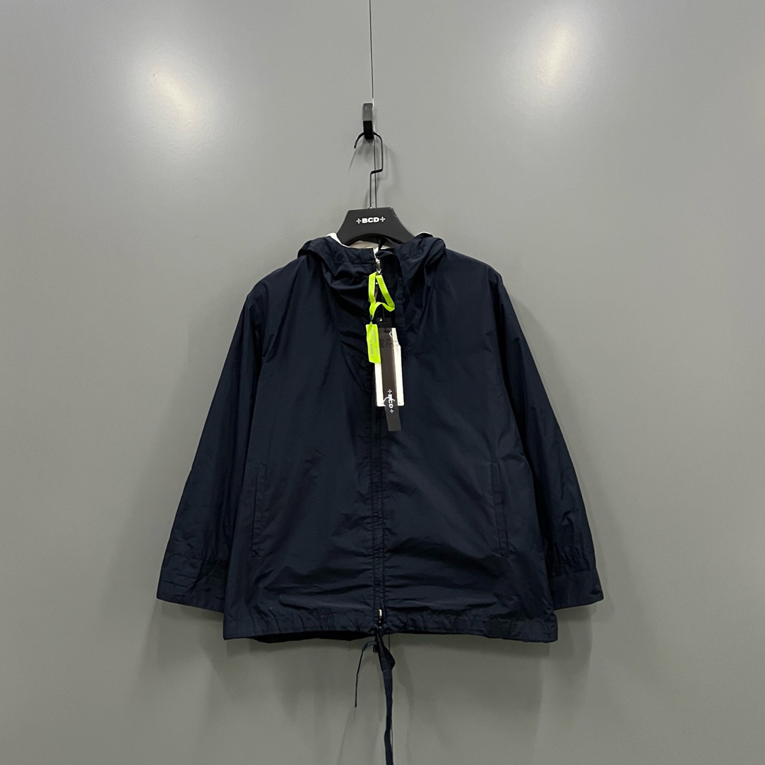 95新 MaxMara (ll) 麦丝玛拉 拼色连帽双面外套 40码/610078