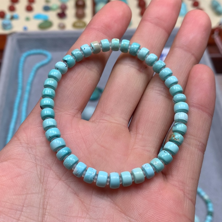 绿松石配饰未镶嵌