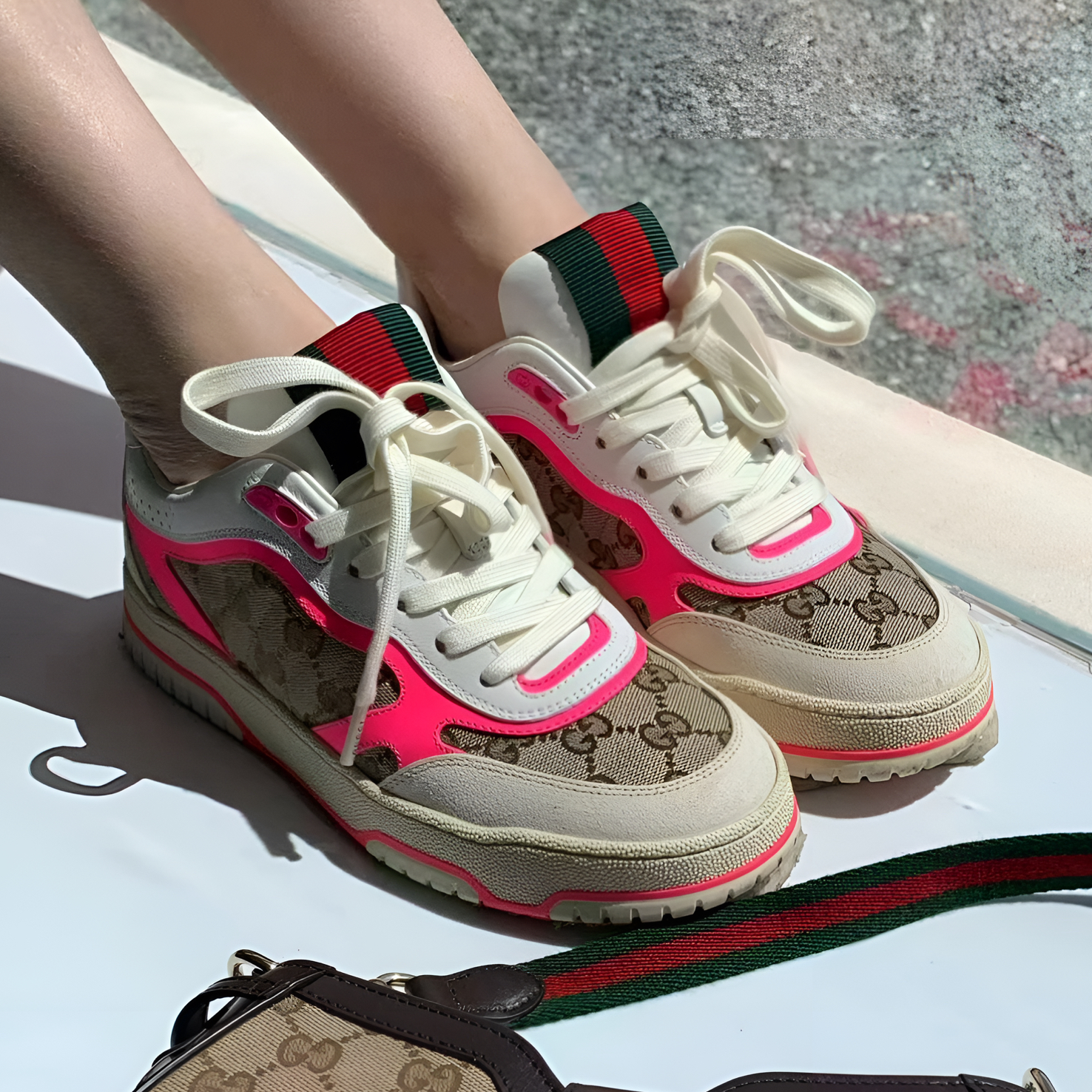 未使用 GUCCI/古驰 Re-web系列 乌木色老花粉条纹厚底板鞋 多尺码