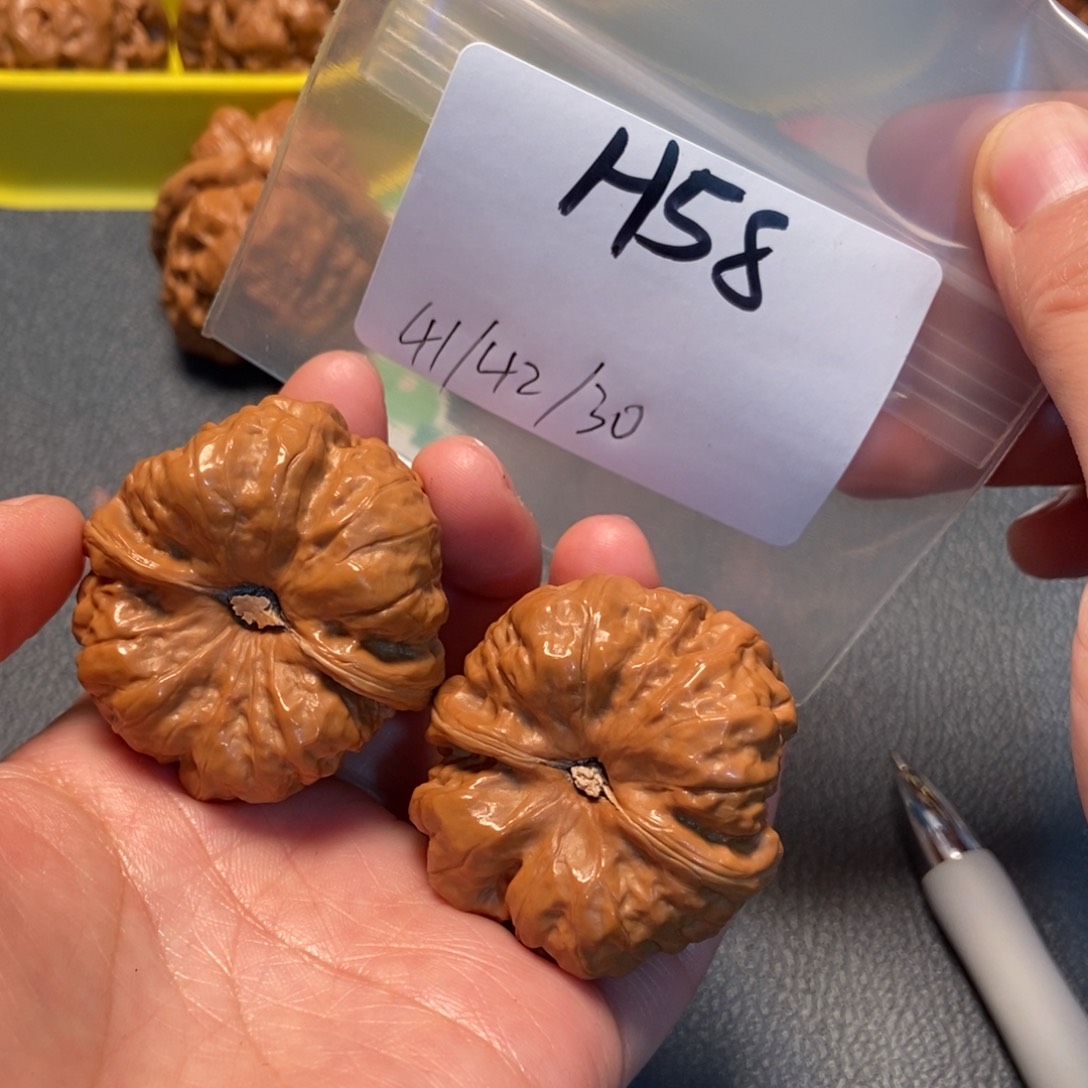 文玩核桃吊坠蛤蟆