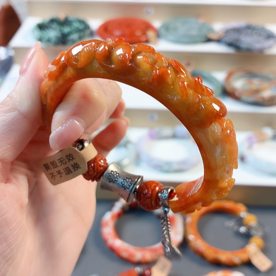 海****翡翠未镶嵌手链手串