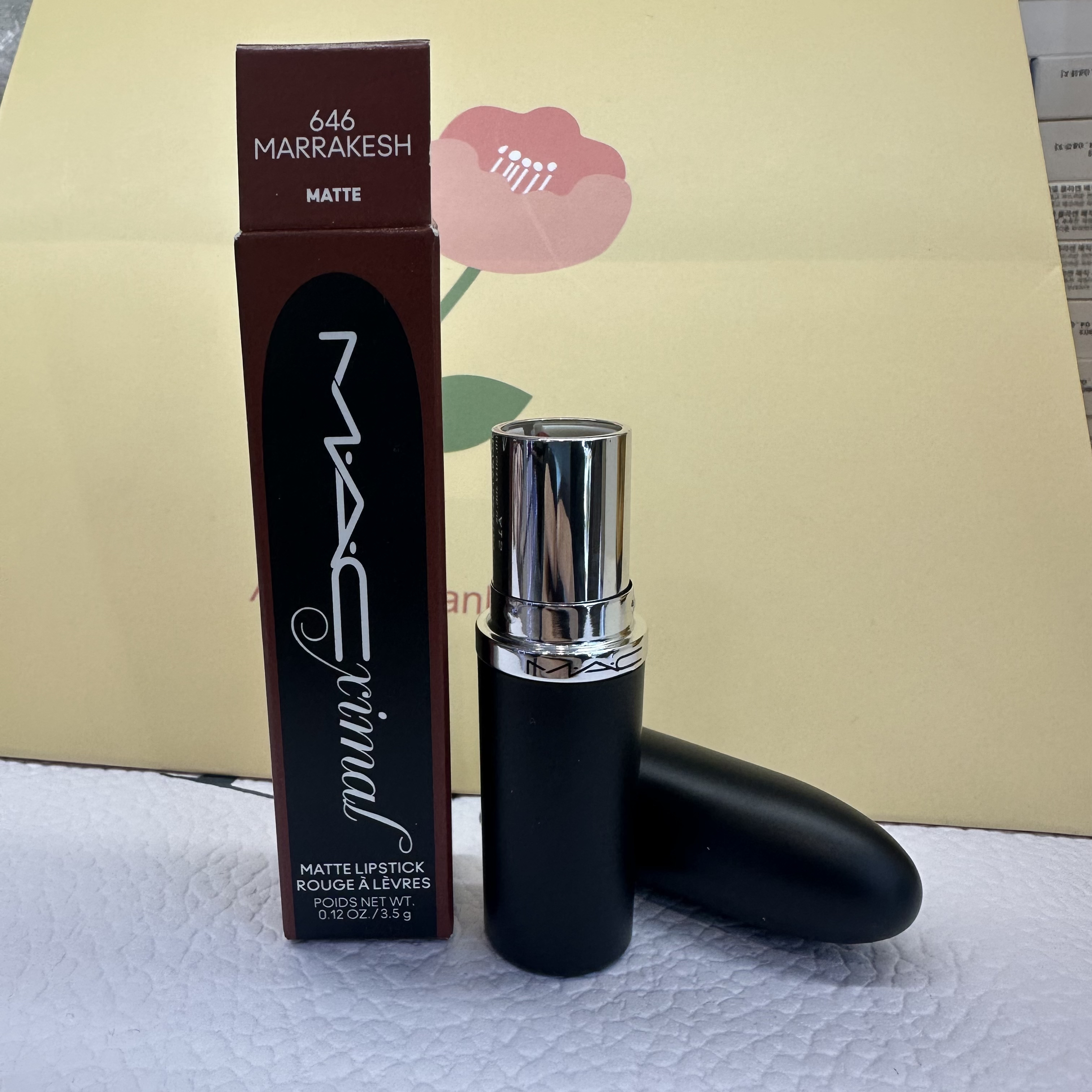 子弹头口红柔焦哑光泫雅色显白唇膏