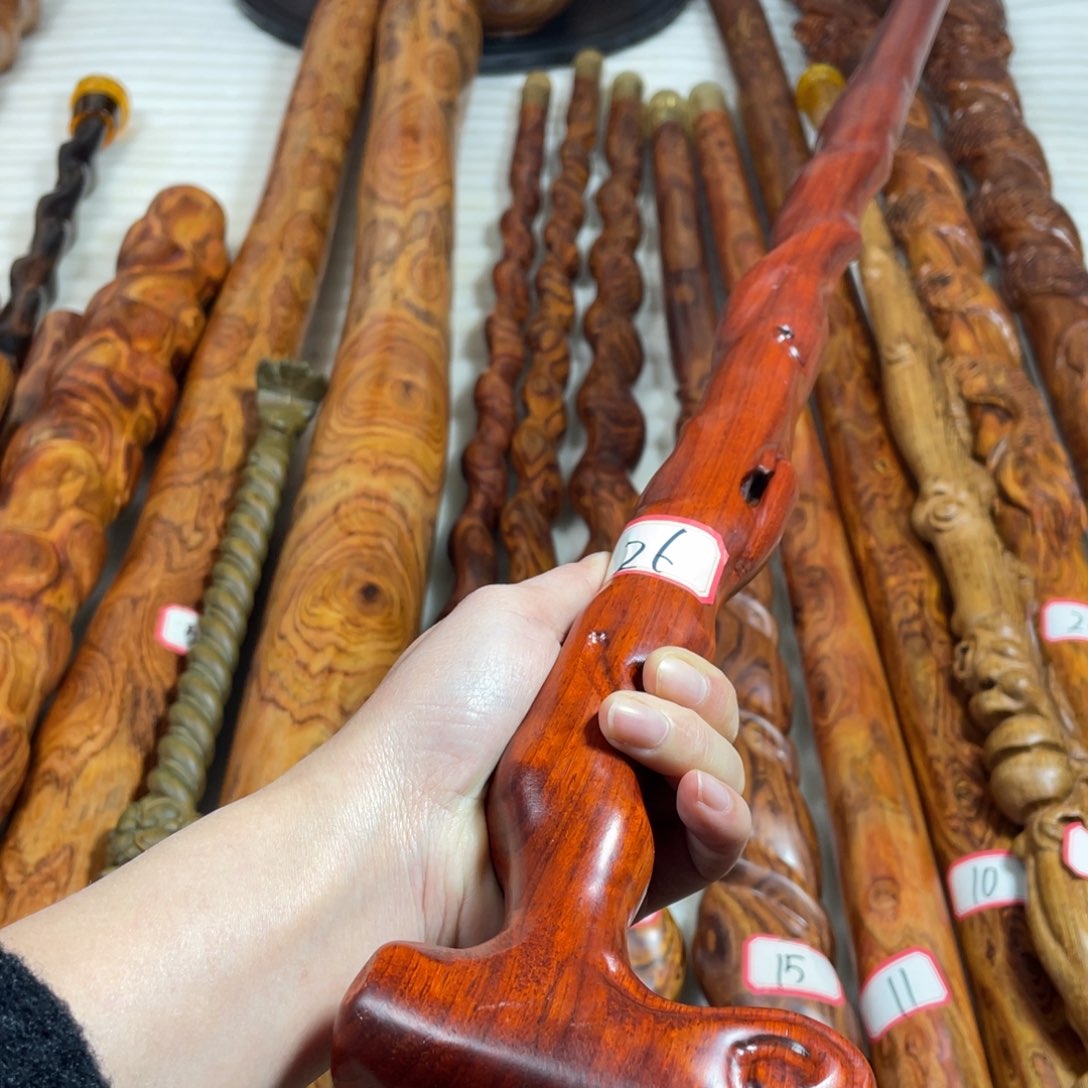 非洲紫檀（红花梨）长93厘米