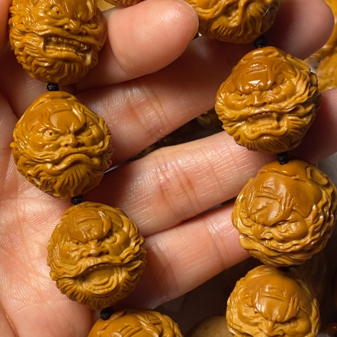 橄榄核手串/手链钟馗头