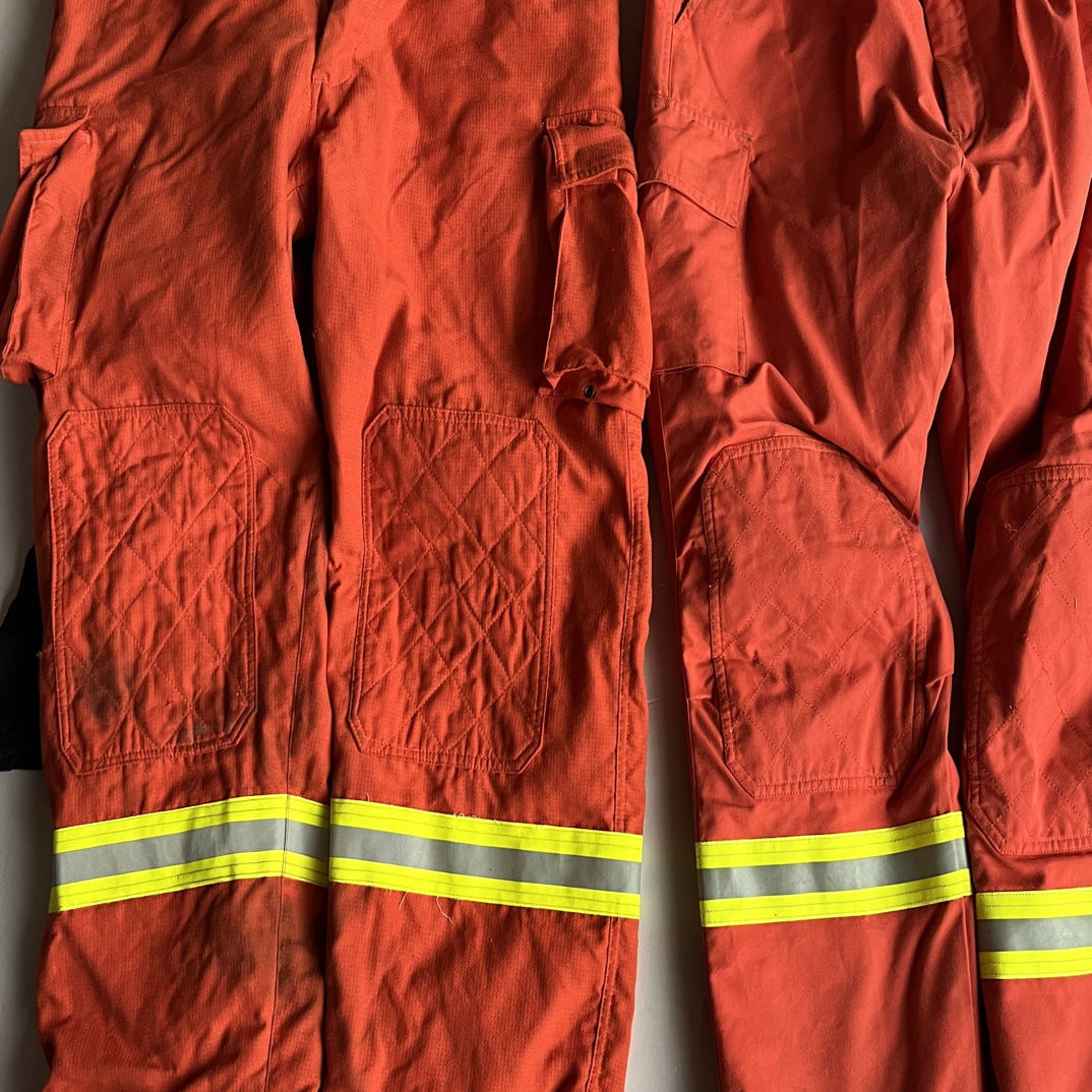 秋季加厚单裤子两件电焊服芳纶材质静电纤维电焊服专用卡码拍大