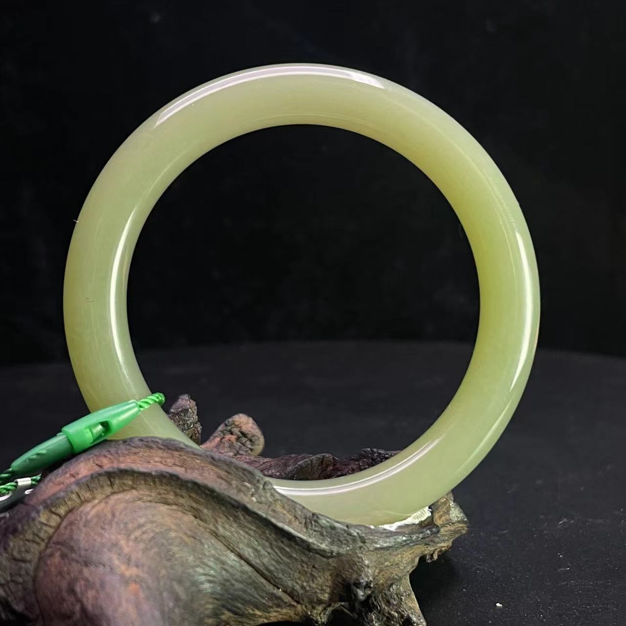 A174 和田玉 手镯 HJ239052