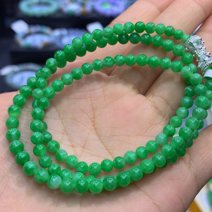 翡翠手链未镶嵌翡翠