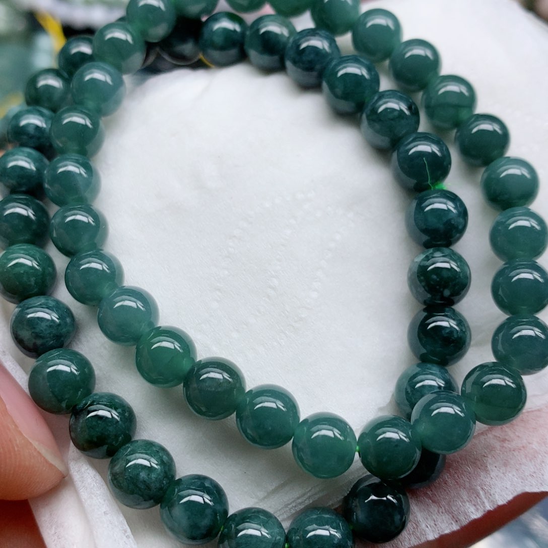 翡翠颈饰未镶嵌吊坠