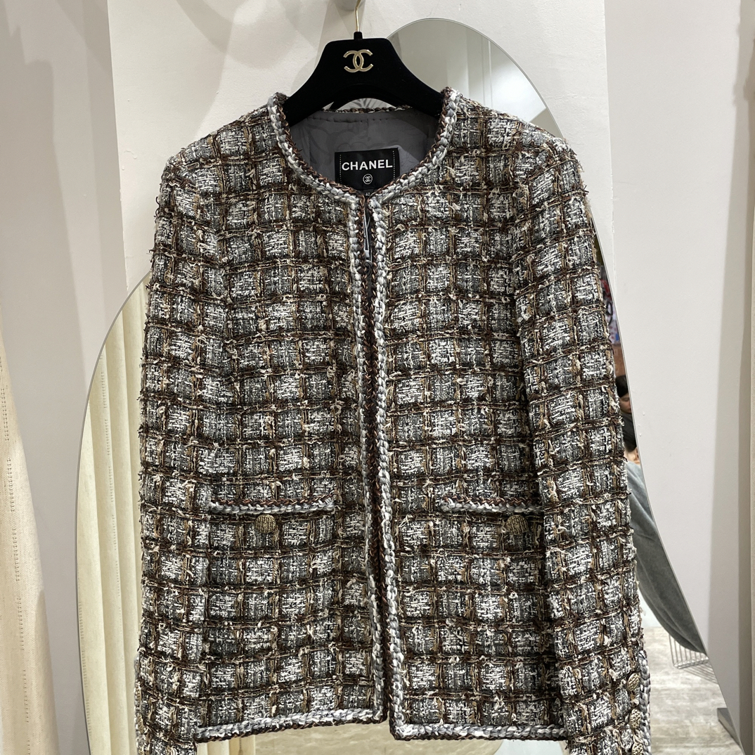 95新 Chanel/香奈儿 18k迷雾森林咖色两口袋外套40码 99新