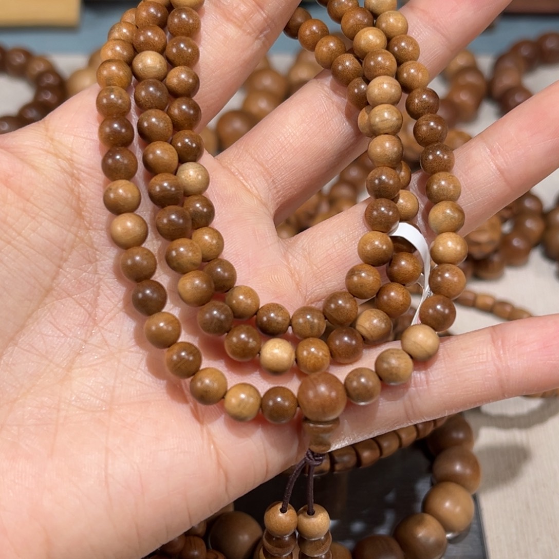 谦***让檀香木手串/手链全品0.6✖️108颗多圈