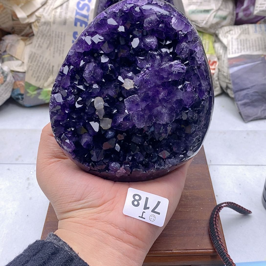 紫晶大型摆件（非配饰）未镶嵌
