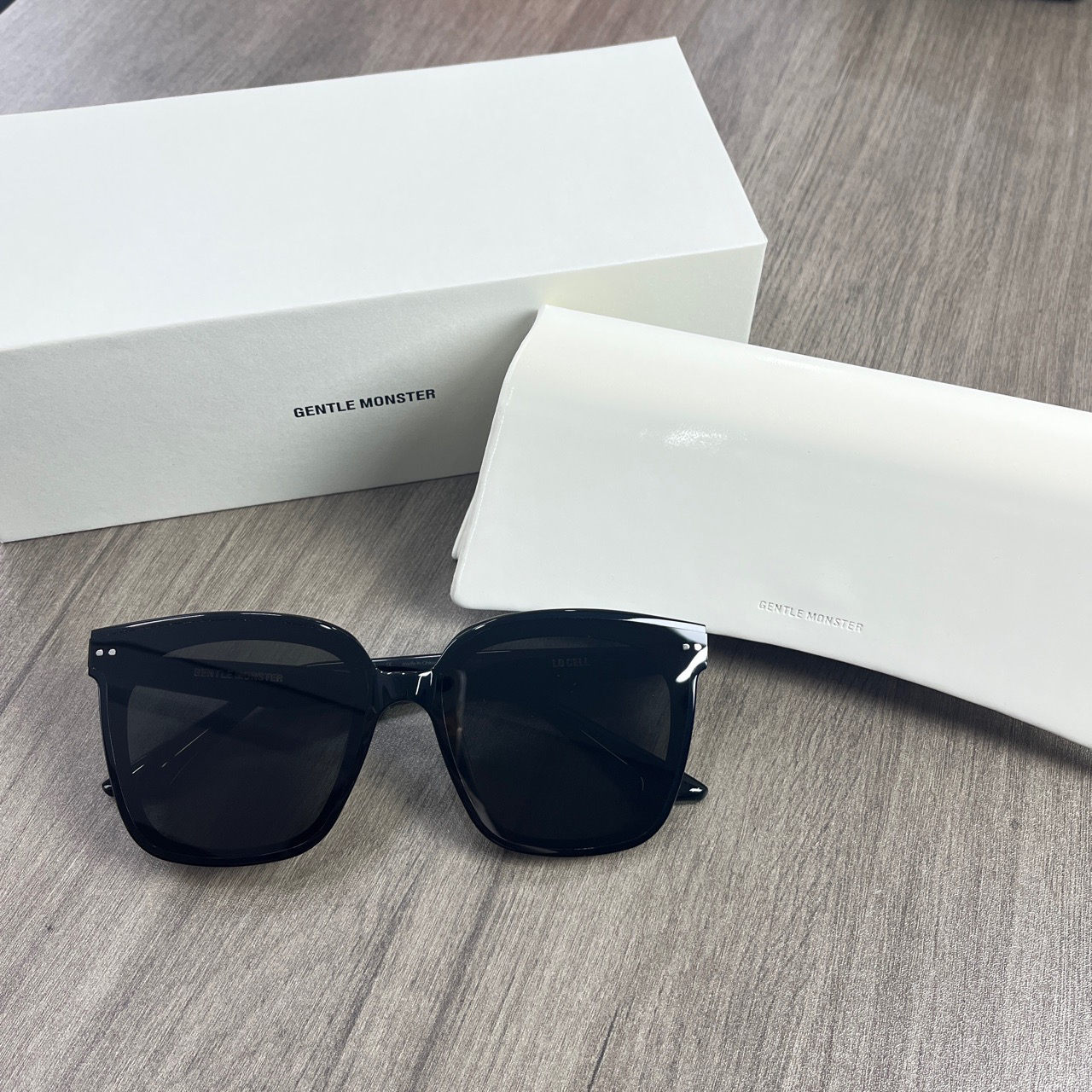 全新未使用 Maison Margiela/梅森马吉拉 gm Lo Cell 墨镜 有盒