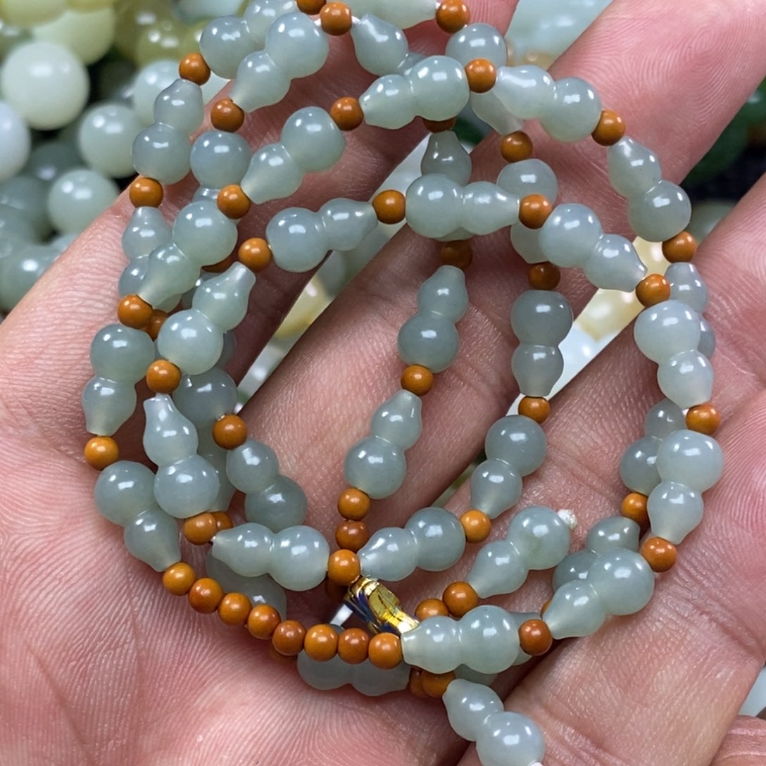 和田玉手链未镶嵌