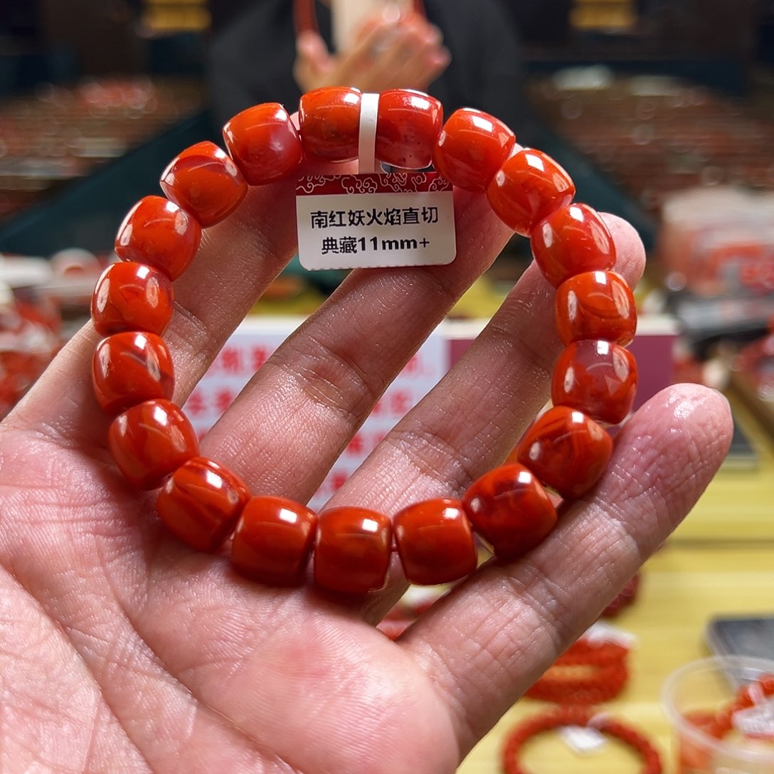 南红玛瑙未镶嵌买11+mmmmm