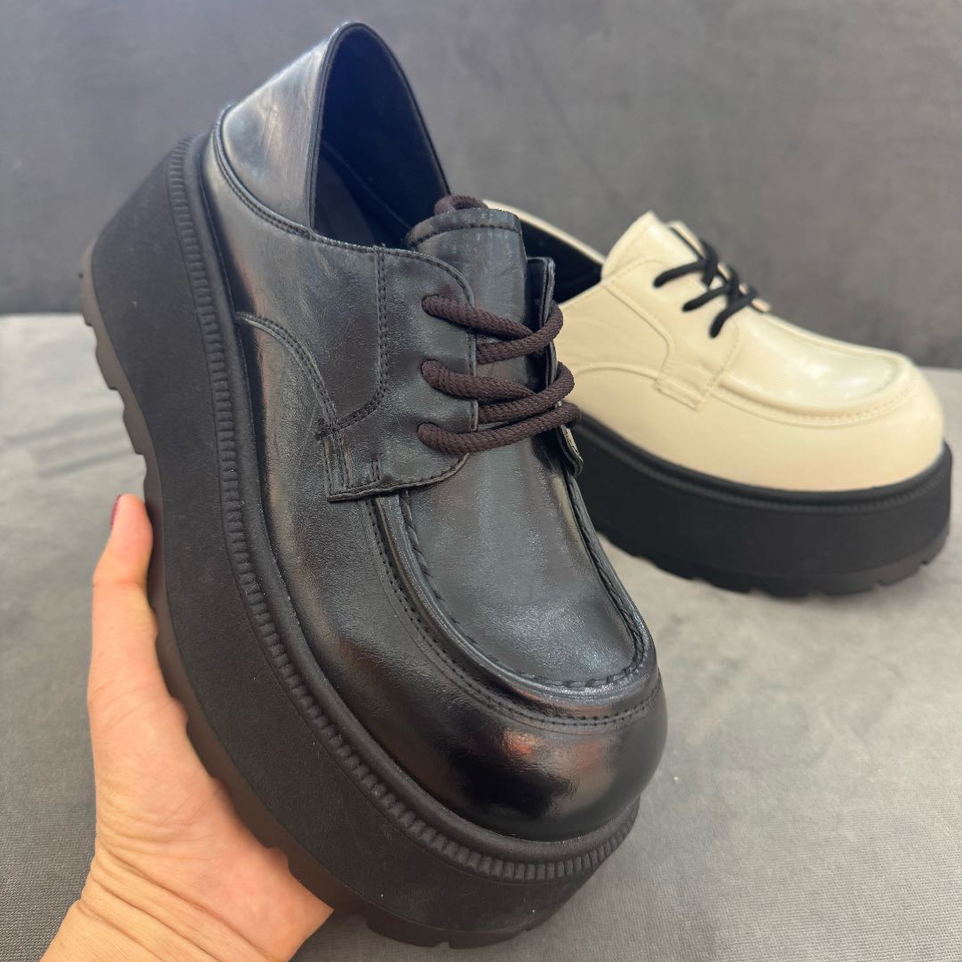 极简风耐磨松糕底女鞋系带单鞋复古纳帕皮圆头