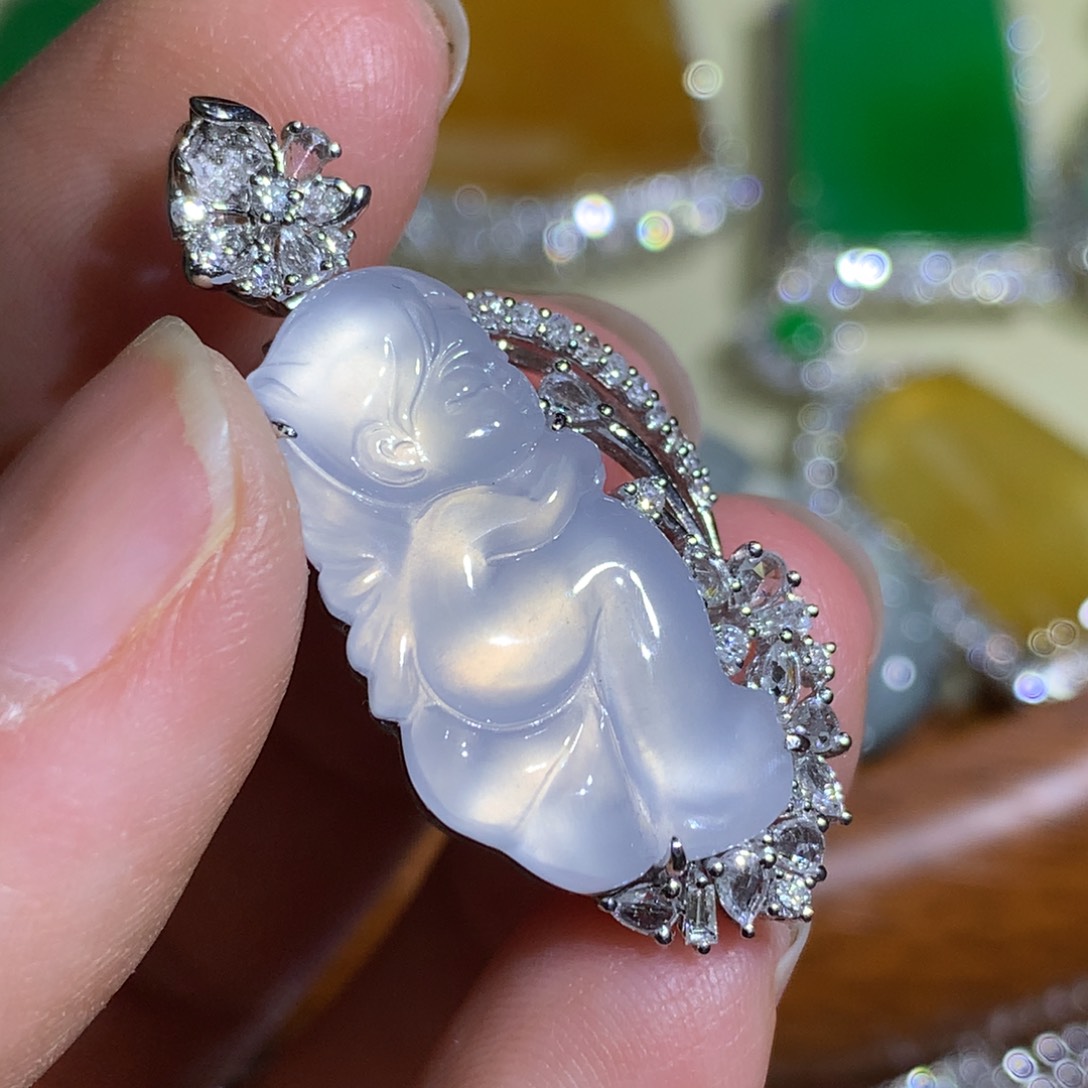 翡翠颈饰18K金镶嵌花仙子