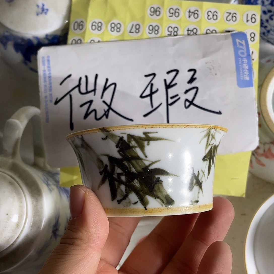 摆件景德镇的陶瓷工艺也