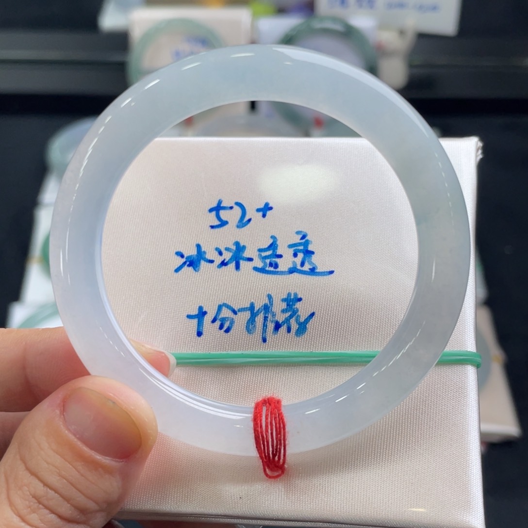 翡翠未镶嵌手镯翡翠手镯