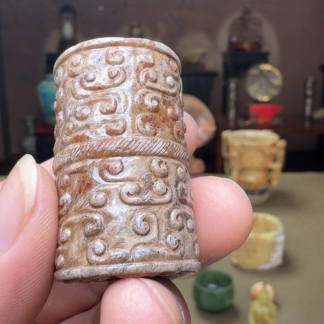 和田玉颈饰未镶嵌我**界