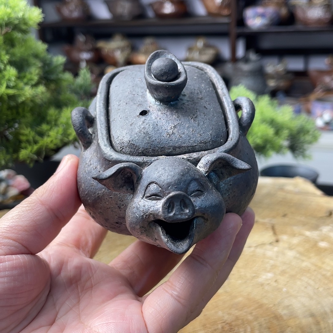 作品中所含成分是二氧化硅