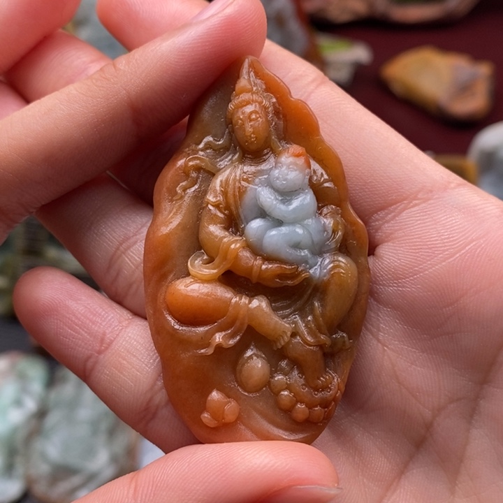 屁***屁定制翡翠未镶嵌天然缅料a货翡翠