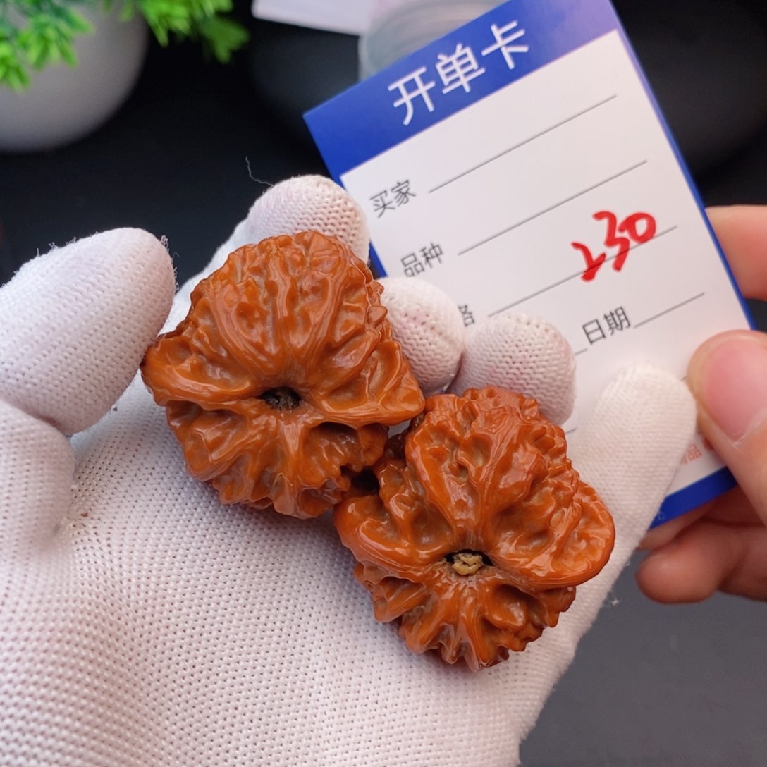 文玩核桃把件39苹果元230