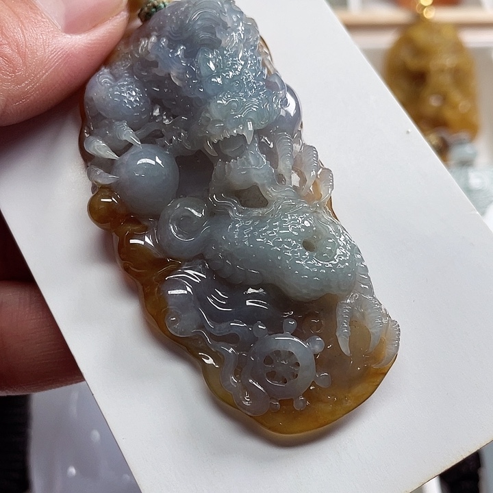 翡翠颈饰未镶嵌老*159878564685