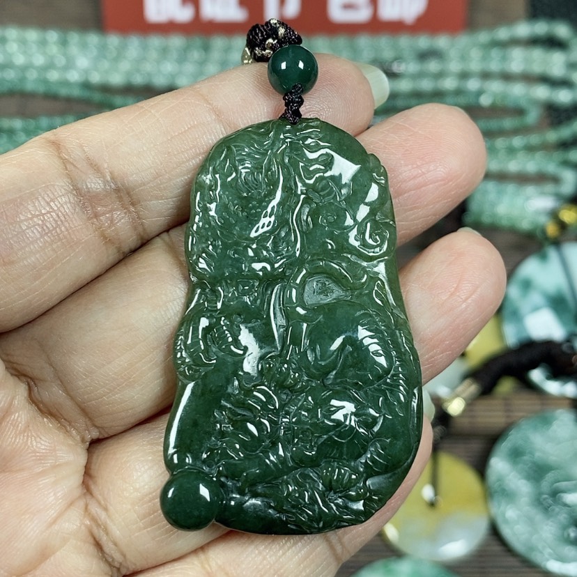 【闪购商品】翡翠颈饰未镶嵌玉吊坠随性翡翠玉如虎添翼