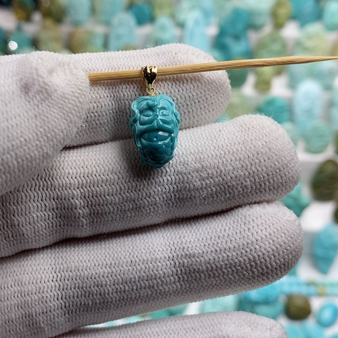 绿松石绿松石未镶嵌