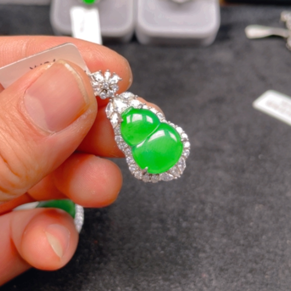 【闪购商品】翡翠颈饰银S925镶嵌吊坠