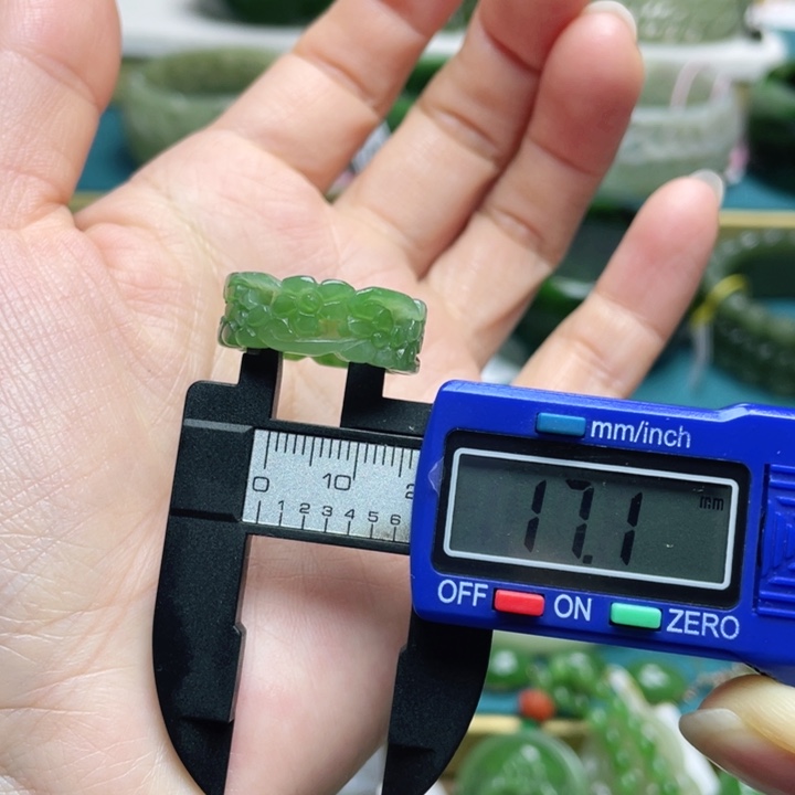 和田玉戒指未镶嵌